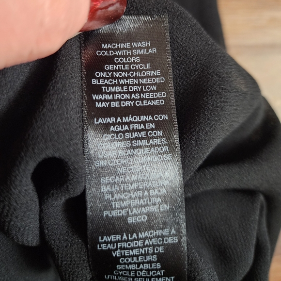 Elegant Black Women's Top - Picture 12 of 12